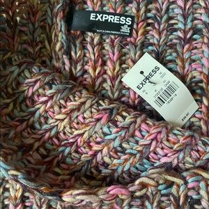 Express Cowl Scarf